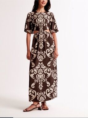 Short Sleeve Brown & Cream Cutout Maxi Dress